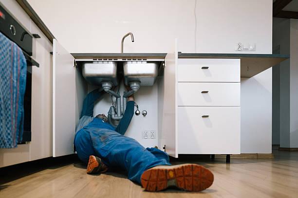 Professional Leak Detection technician working in Haydenville, MA